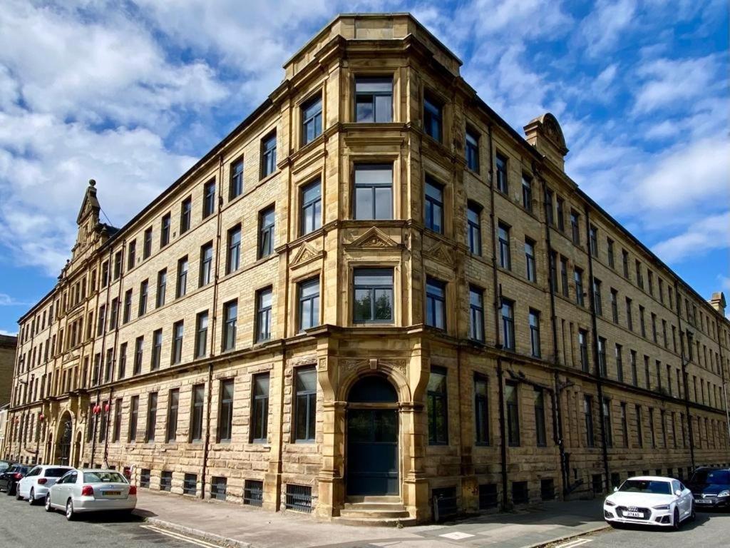 Velvet Apartments - Conditioning House Bradford  Exterior photo